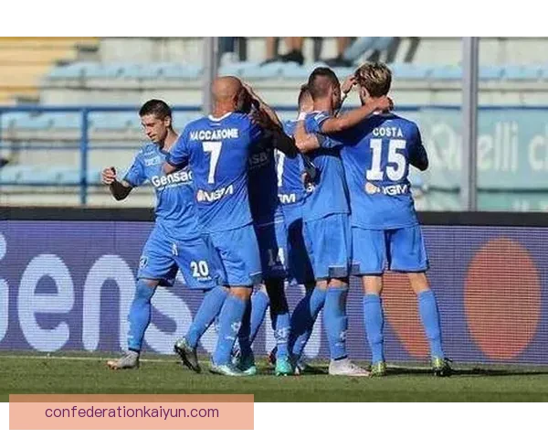 拉菲尼亚状态回暖，近期比赛表现值得关注